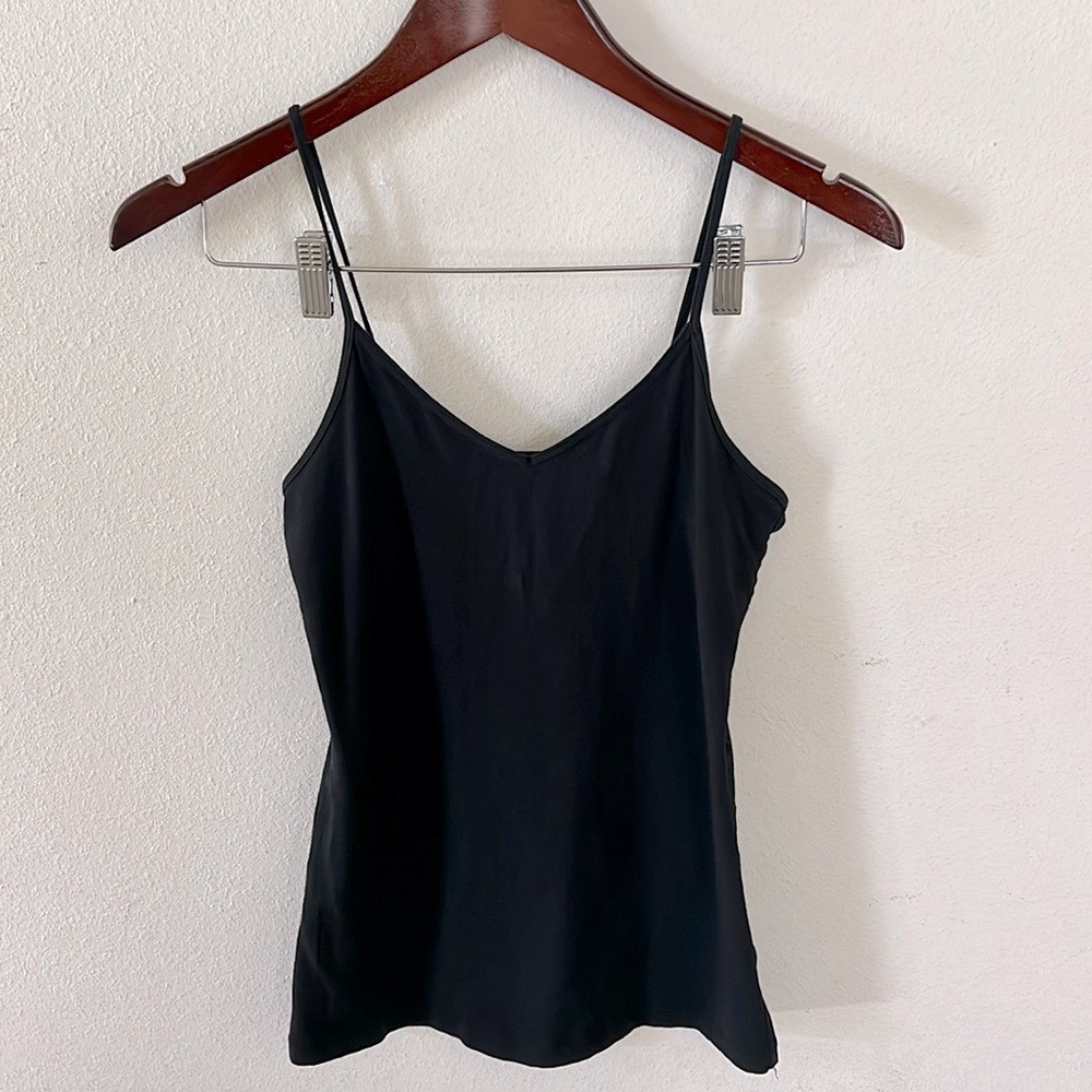 Forever 21 Black Tank Top Casual - Picture 3 of 9